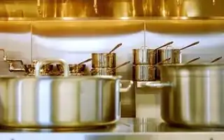 Как эффективно почистить пригоревшую кастрюлю из нержавеющей стали