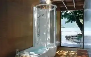 Выбираем душевую кабину с ванной