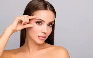 Зачем нужен глицерин в косметологии: как влияет на кожу и применение его в домашних условиях для красоты