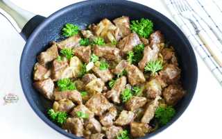 Как обалденно вкусно пожарить говяжью печень на сковороде: 2 простых, но оригинальных рецепта для домашнего ужина