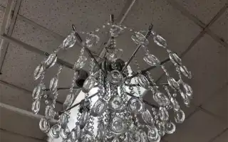 Как правильно мыть хрустальную люстру