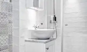 Ванная в частном доме: оптимальные варианты применения и оформления красивых ванных комнат