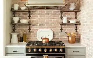 Кирпич на кухне — примеры стильного дизайна. Обои кирпичная стена.