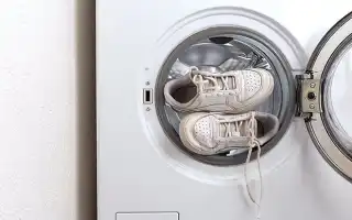 Как почистить белые кроссовки в домашних условиях? Советы, которые помогут привести белые кроссовки в порядок