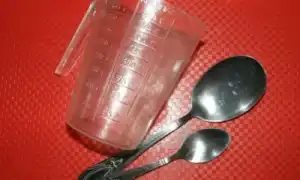 Десертная ложка чем отличается от чайной. Особенности. Десертная ложка сколько мл.