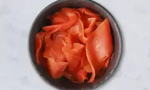 Кулинарные хитрости и рецепты: с чем, кроме роллов, можно есть маринованный имбирь в домашних условиях