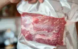 Сохраняем свежим надолго, или сколько хранится мясо в вакуумной упаковке. Мясо в вакуумной упаковке.
