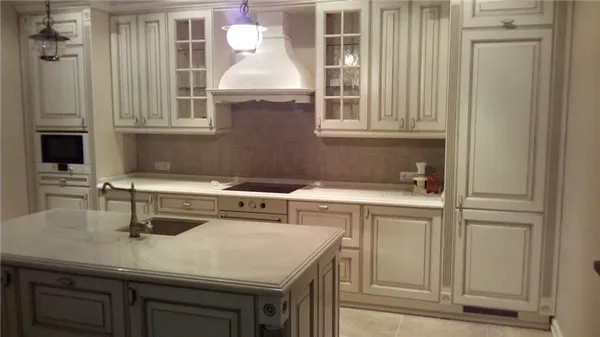 110 самых красивых вариантов оформления кухни с патиной. Что такое патина на мебели. 19