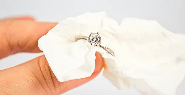 Как ухаживать за родированными украшениями