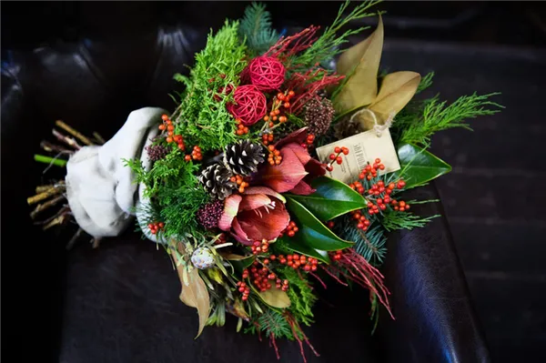 цветы из листьев