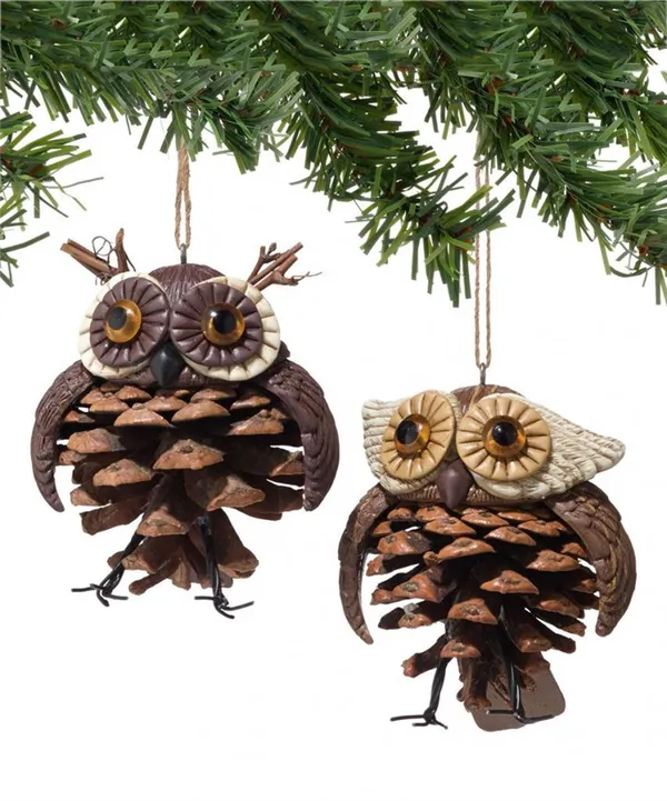 Сова из шишки и пластилина