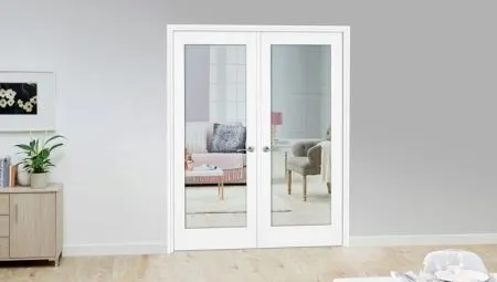 Двойные двери в зал: обзор видов и рекомендации по выбору