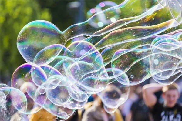 Мыльные пузыри из геля для душа - как сделать в домашних условиях