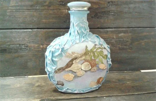 Декупаж бутылки тканью - фото и идеи