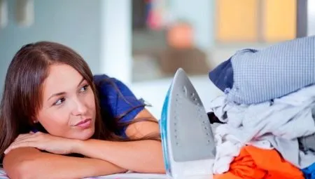 Как правильно гладить белье и одежду?