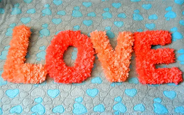 буквы из салфеток