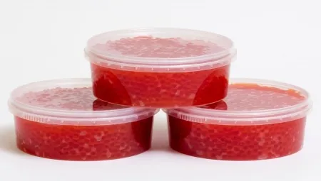 Как хранить красную икру в пластиковой таре?
