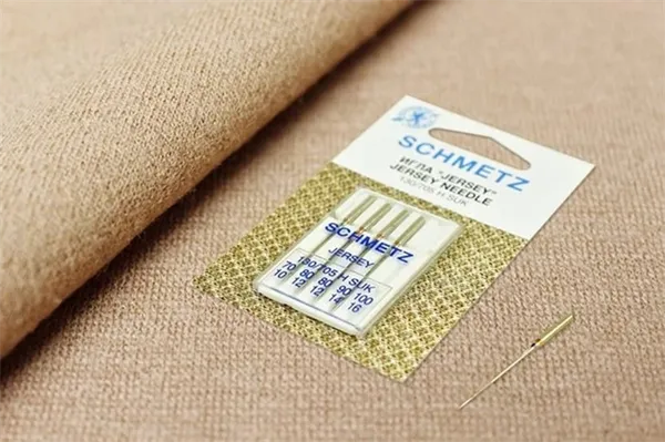 Выбор нитей для шитья трикотажа на швейной машинке