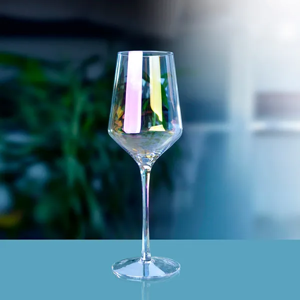 Из каких бокалов пьют шампанское: флюте, креманка и тюльпан. Бокал для шампанского. 9