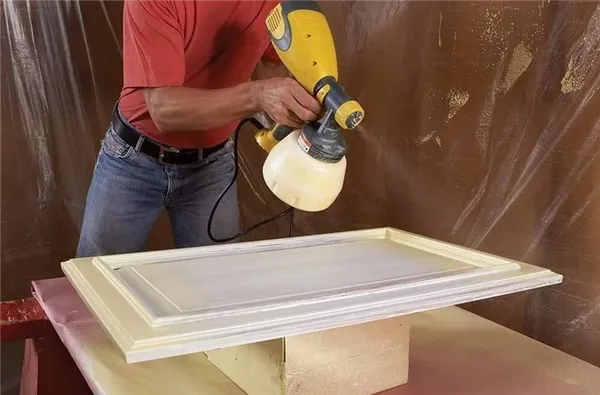 Крашеные фасады для кухни: особенности и правила ухода. Покраска фасадов кухни. 13