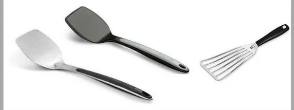 металлическая лопатка для сковороды