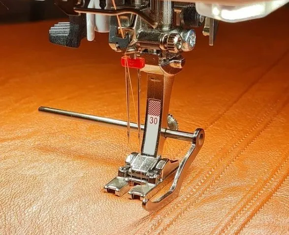 Лапка на швейной машинке