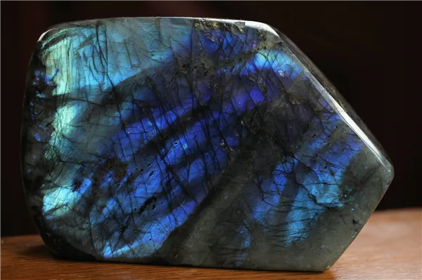 Минерал Лабрадор