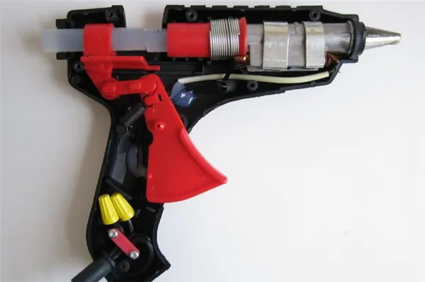 Устройство пистолета для горячего клея