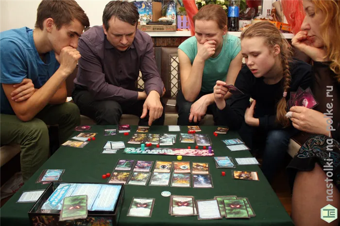 Чужая планета Not Alone