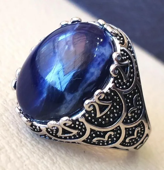 Кольцо с содалитом