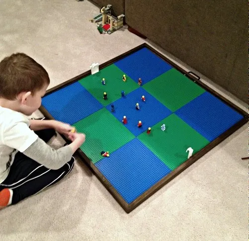 Особенности столов для LEGO и их выбор 15