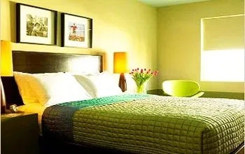 В спальне по фен-шуй приветствуются букеты из срезанных цветов