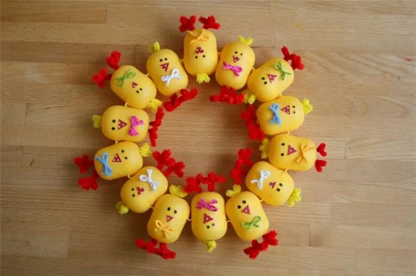 Поделки из яиц киндер сюрприза своими руками - сборник классных мастер-классов с фото идеями. Поделки из киндер яиц. 25