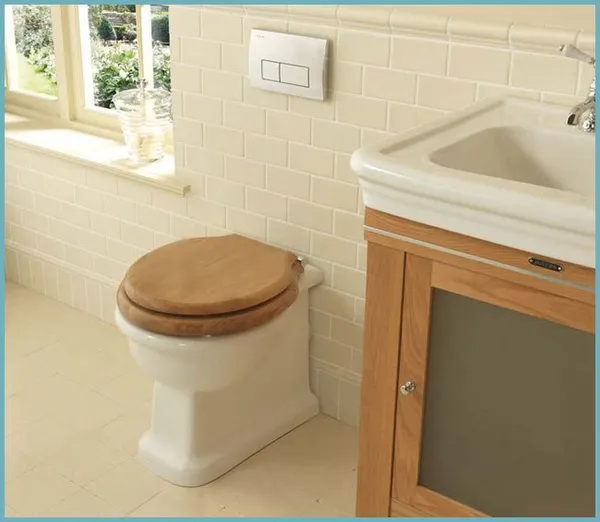 Инсталляция унитаза со скрытым смывным бачком. Приставной унитаз со скрытым бачком. 3