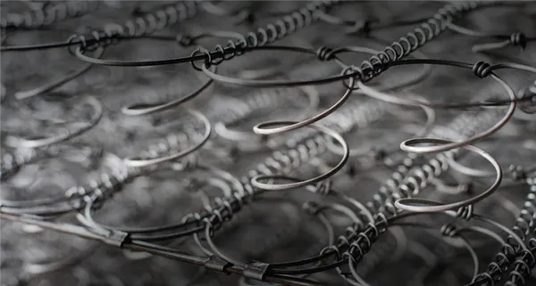 Что лучше змеиная пружина или пружинный блок?