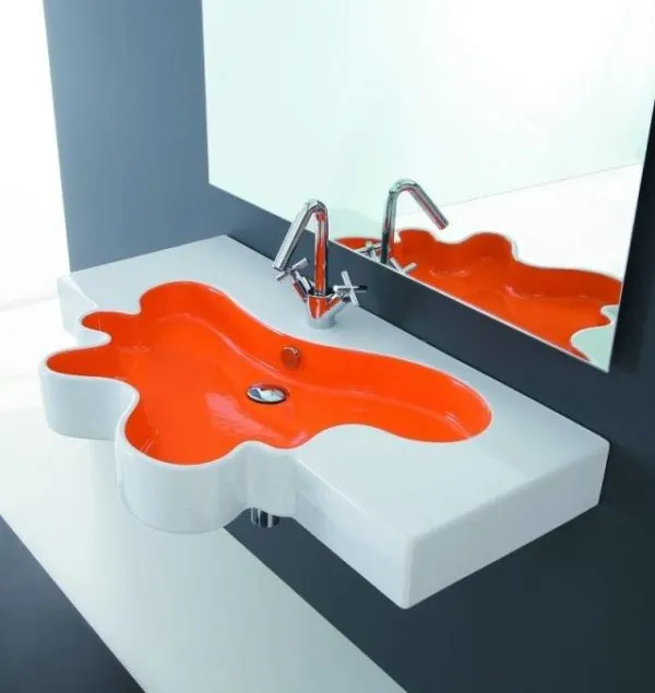 Раковина с оранжевой вставкой