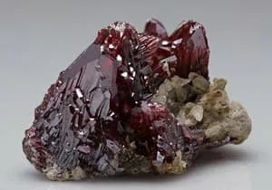 Прустит и серебро