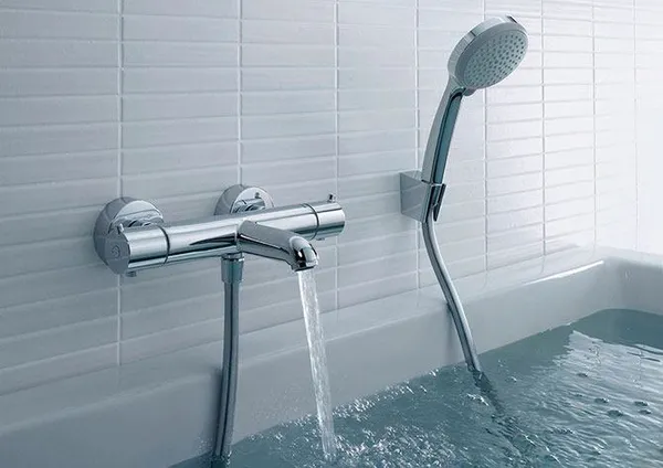 Устройство с термостатом