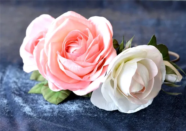 Чем больше лепестков, тем пышнее получается цветок