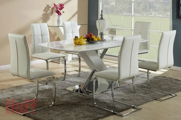 Обеденный стол для гостиной