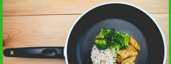 еда на сковороде